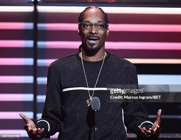 Snoop Dogg performs onstage during the 2016 BET Hip Hop Awards at Cobb Energy Performing Arts Center on September 17, 2016 in Atlanta, Georgia.