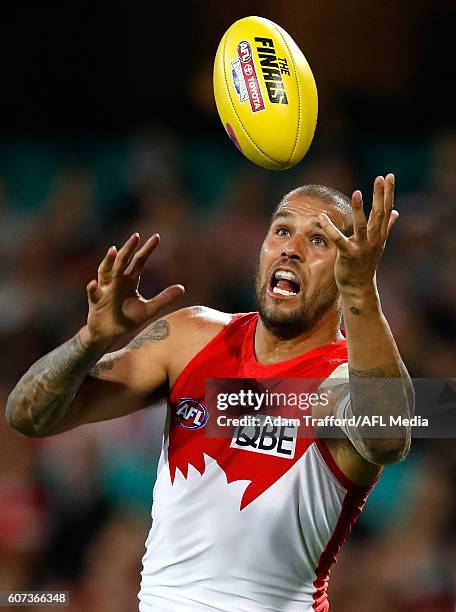 Lance Franklin of the Swans marks the ball during the 2016 AFL First Semi Final match between the Sydney Swans and the Adelaide Crows at the Sydney...