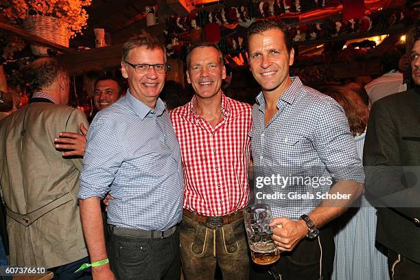 Guenther Jauch, Henry Maske and Oliver Bierhoff during the opening of the oktoberfest 2016 at the 'Kaeferschaenke' beer tent at Theresienwiese on...