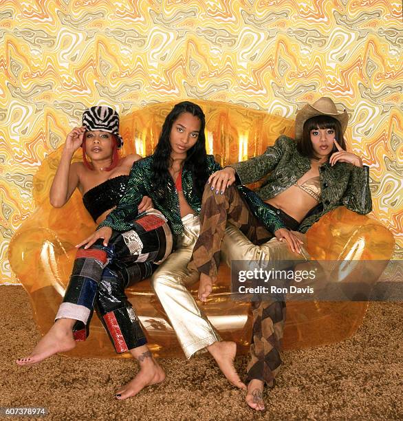 Tlc Rissa Razzi 1,325 Tlc And 1999 Stock Photos, High-Res Pictures, and Images - Getty ...