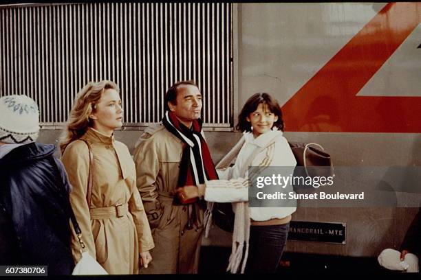 French actores Brigitte Fossey, Claude Brasseur and Sophie Marceau on the set of La Boum, written and directed by Claude Pinoteau.