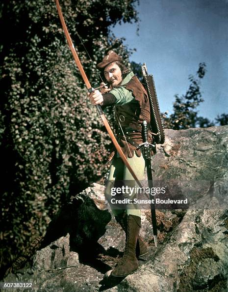 Era Rol Australian-American actor Errol Flynn on the set of The Adventures of ...