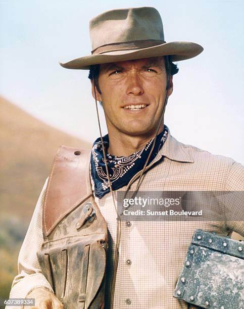 Clint Eastwood Rawhide 24x36 Classic Hollywood Poster Clint Eastwood Rawhide 24x36 Classic Hollywood Poster