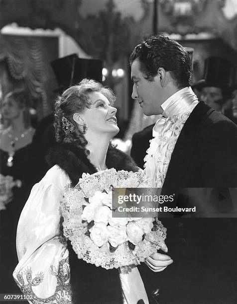 Swedish actress Greta Garbo and American actor Robert Taylor on the set of Camille, based on the novel by Alexandre Dumas fils and directed by George...