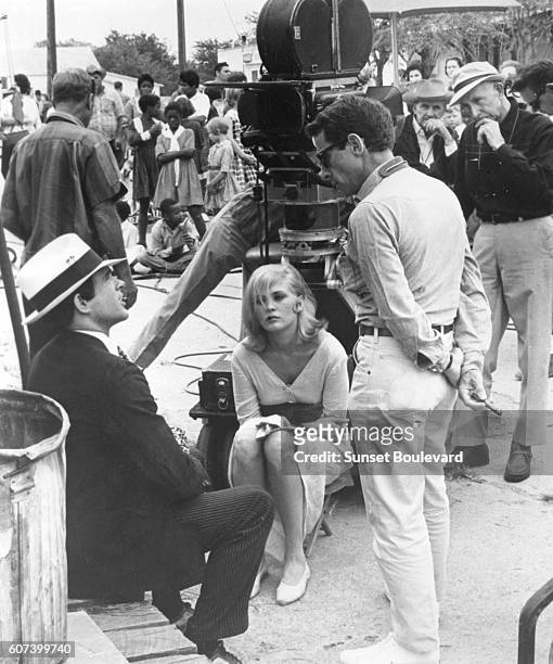 American actors Warren Beatty and Faye Dunaway with director Arthur Penn on the set of his movie Bonnie and Clyde.