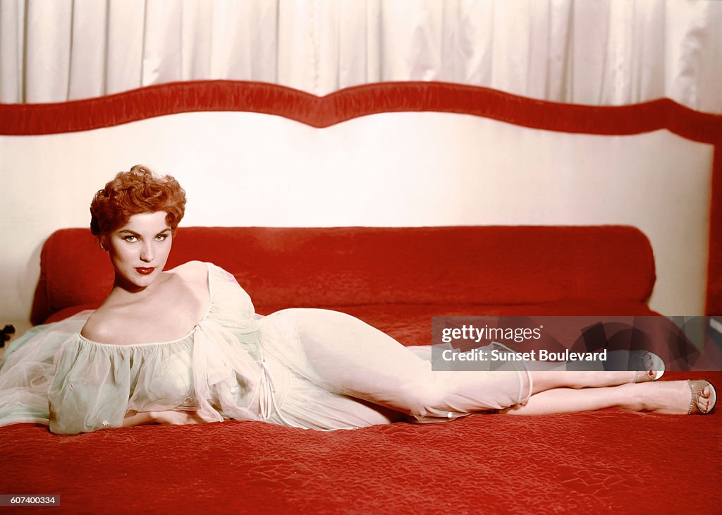 Debra Pachet American actress Debra Paget Photo d'actualité - Getty Images
