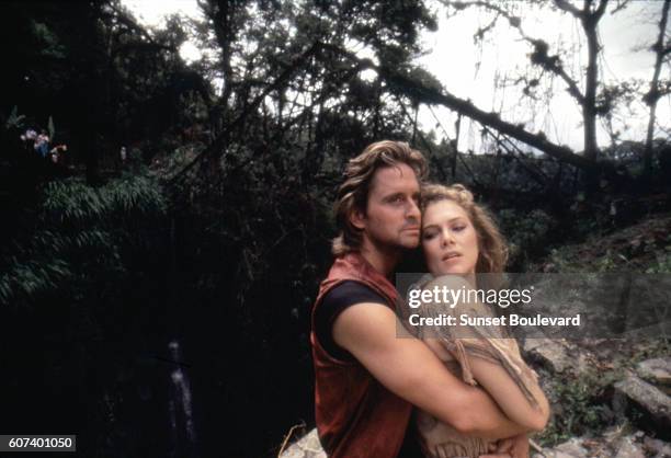 American actors Michael Douglas and Kathleen Turner on the set of Romancing the Stone directed by Robert Zemeckis.
