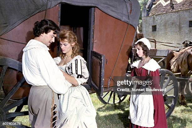 11 Première époque Les Ferrets De La Reine Directed By Bernard Borderie