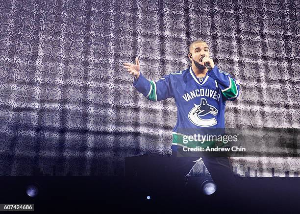 Canadian rapper Drake performs onstage during his 'Summer Sixteen Tour' at Pepsi Live at Rogers Arena on September 17, 2016 in Vancouver, Canada.