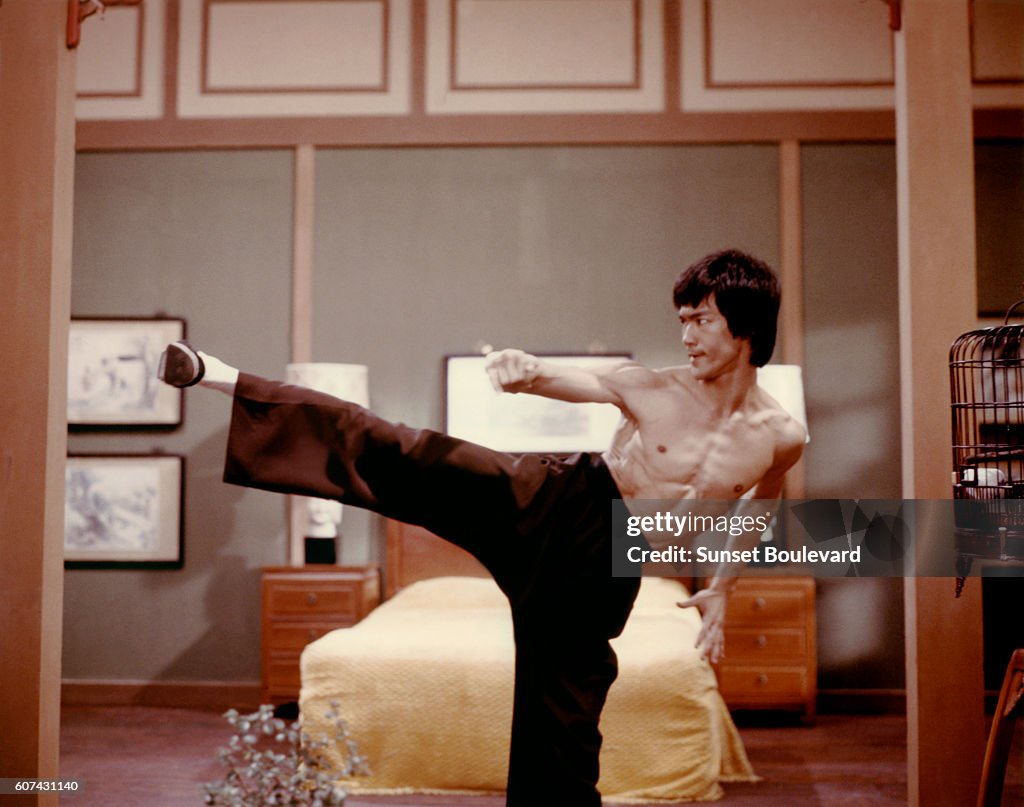 On the set of 'Enter the Dragon'