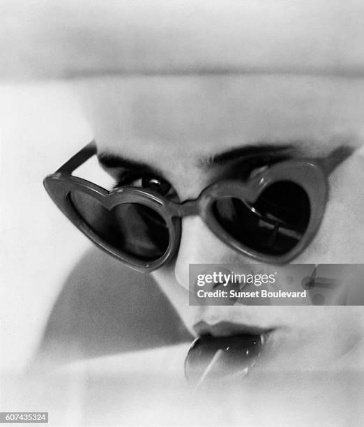 American actress Sue Lyon on the set of his movie Lolita, based on the novel by Vladimir Nabokov and directed by Stanley Kubrick.