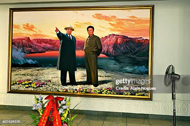 Kim Il Sung University Photos and Premium High Res Pictures - Getty Images