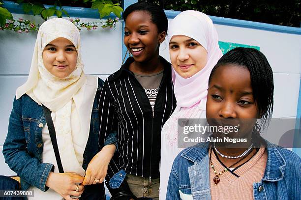 Young muslim girls during the school fete organized by the L.F.F.M .