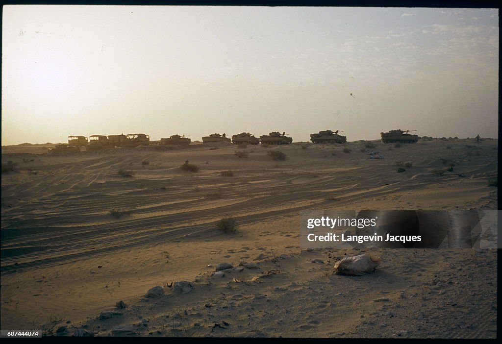 Convoy of "Desert Rats"