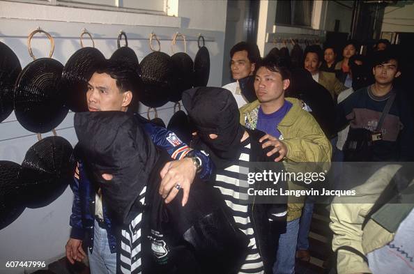 Octb The OCTB makes a group arrest of one of Hong Kong's crime rings. The ...