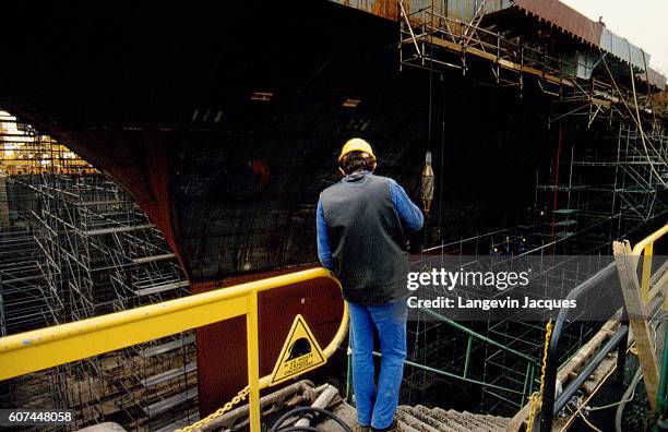 CONSTRUCTION OF THE CHARLES DE GAULLE AIRCRAFT CARRIER IN BREST