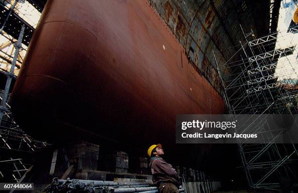 CONSTRUCTION OF THE CHARLES DE GAULLE AIRCRAFT CARRIER IN BREST