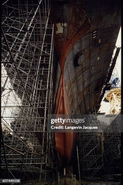 CONSTRUCTION OF THE CHARLES DE GAULLE AIRCRAFT CARRIER IN BREST