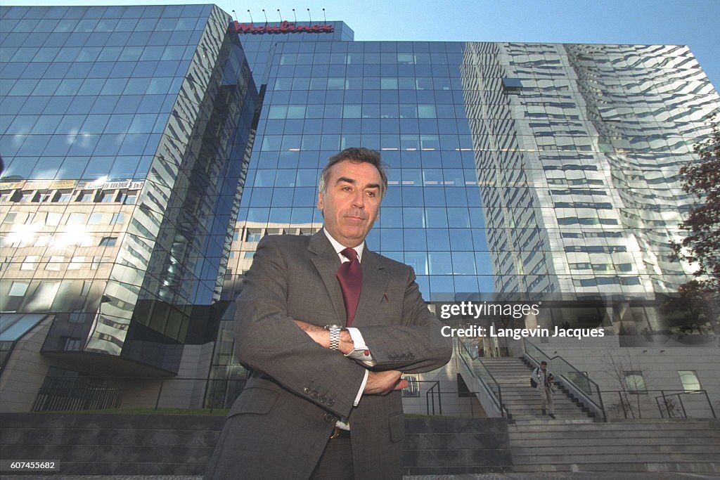PRESS CONFERENCE: PIERRE BLAYAU, CHAIRMAN OF MOULINEX