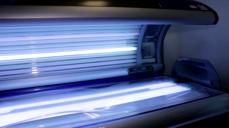 https://media.gettyimages.com/id/607511286/video/tanning-beds-ultraviolet-lamps.jpg?b=1&s=640x640&k=20&c=nDYW1wRPVTSniODkULddHCPv5d-u3QJnwDCsONv1FBc=