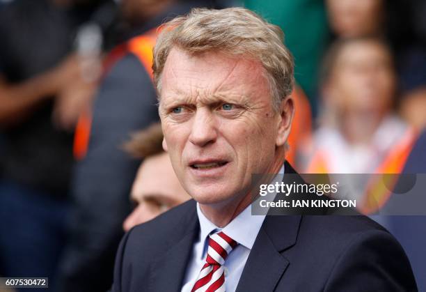 Sunderland's Scottish manager David Moyes looks on ahead of the English Premier League football match between Tottenham Hotspur and Sunderland at...