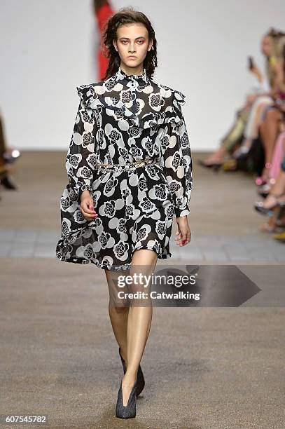 Model walks the runway at the Topshop Unique Spring Summer 2017 fashion show during London Fashion Week on September 18, 2016 in London, United...