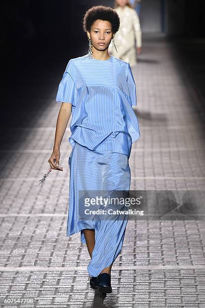 Model walks the runway at the Mulberry Spring Summer 2017 fashion show during London Fashion Week on September 18, 2016 in London, United Kingdom.