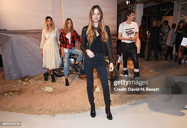 Victoria Rountree 22 Tyler Rountree Stock Photos, High-Res Pictures, and Images - Getty ...