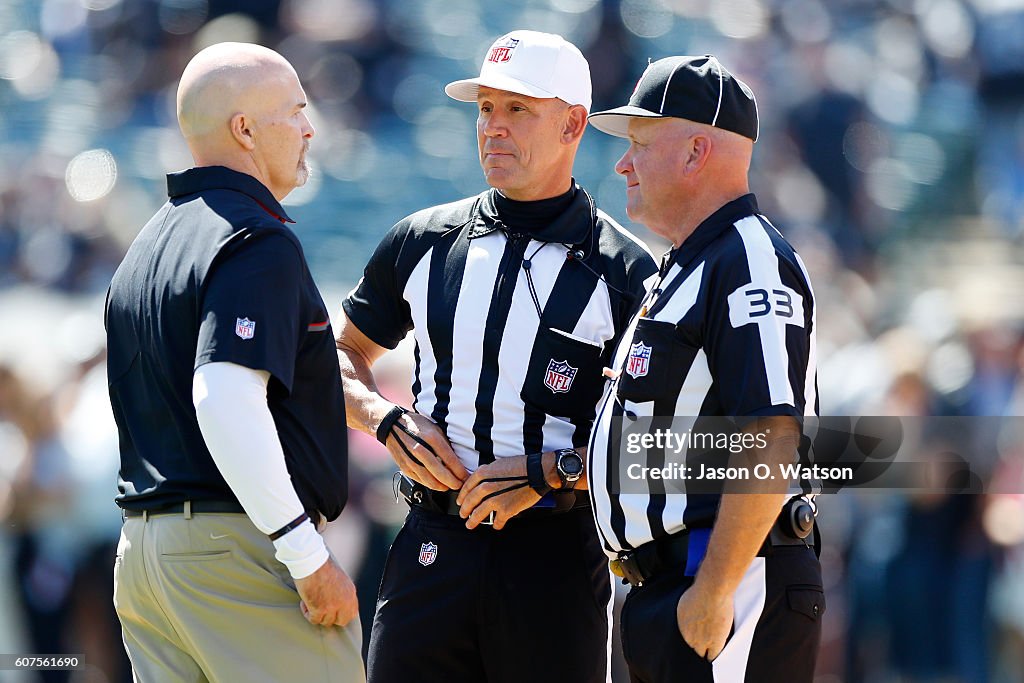 Atlanta Falcons v Oakland Raiders