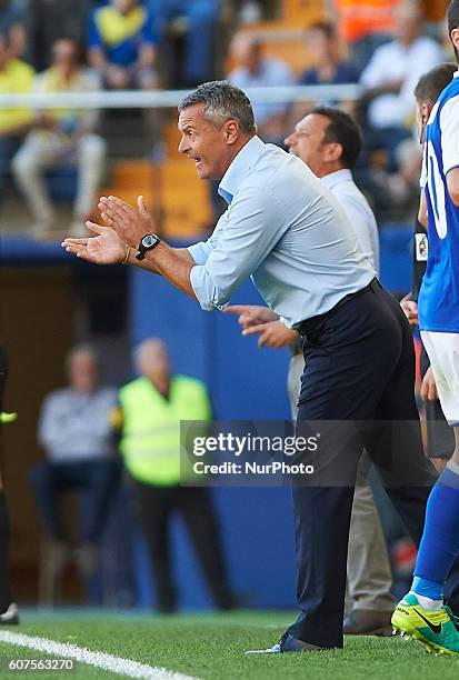 Fran Escriba, head coach of Villarreal CF during the day 4 of La Liga match, at Estadio El Madrigal, on September 18, 2016 in Villarreal, Spain.