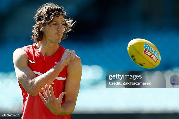 Kurt Tippet of the Swans during a Sydney Swans AFL training session at Sydney Cricket Ground on September 19, 2016 in Sydney, Australia.