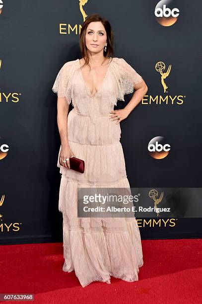 Comedian Chelsea Peretti attends the 68th Annual Primetime Emmy Awards at Microsoft Theater on September 18, 2016 in Los Angeles, California.