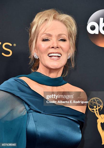 Jane Smart 1,465 Actress Jean Smart Stock Photos, High-Res Pictures, and Images ...