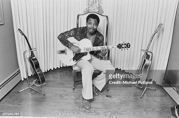 American singer-songwriter and guitarist George Benson at his home, USA, 5th September 1977.