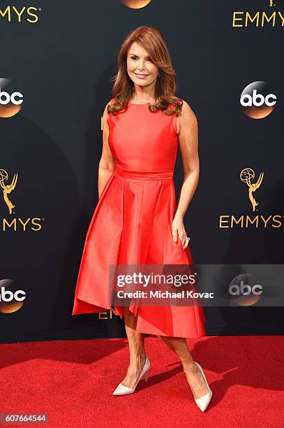 Roma Downey attends 68th Annual Primetime Emmy Awards at Microsoft Theater on September 18, 2016 in Los Angeles, California.