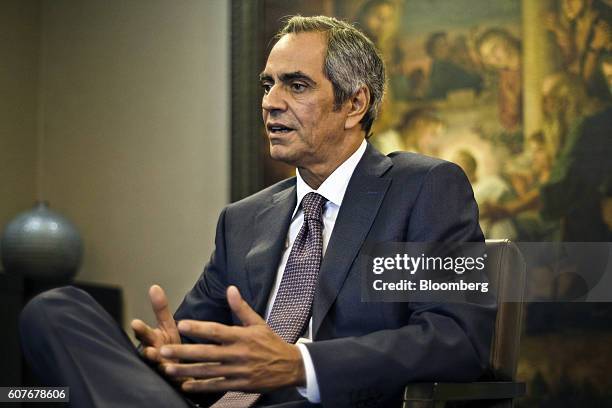 Enrike Razon 76 Enrique Razon Photos & High Res Pictures - Getty Images