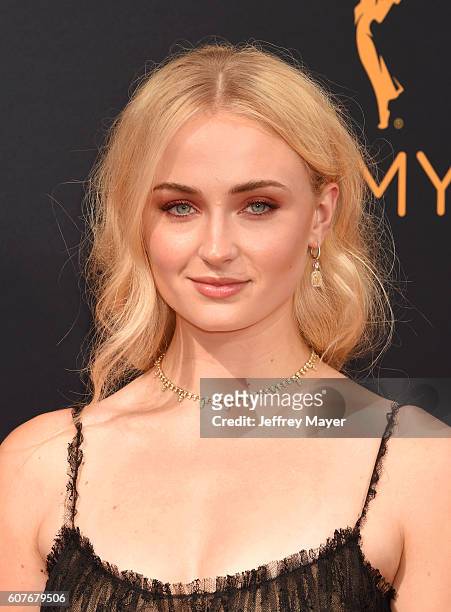 actress-sophie-turner-arrives-at-the-68th-annual-primetime-emmy-awards-at-microsoft-theater-on.jpg?s=612x612&w=gi&k=20&c=sJll6M10MPeQjqbdYX_58VfLWU6-r68UR6XsM6pPxik=