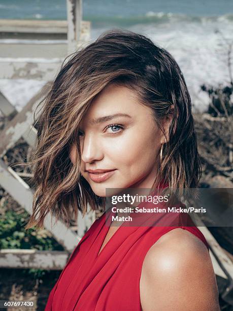Maranda Kerr Model 2,491 Red Kerr Photos & High Res Pictures - Getty Images