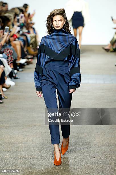 Model walks the runway at the Topshop Unique designed by Kate Phelan show during London Fashion Week Spring/Summer collections 2017 on September 18,...