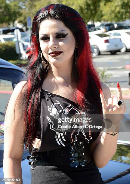 Model/actress Sasha Baxter attends Son Of Monsterpalooza held at Los Angeles Marriott Burbank Airport on September 18, 2016 in Burbank, California.