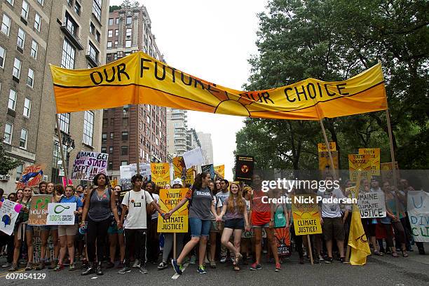 new york city climate march - climate demonstration stock pictures, royalty-free photos & images