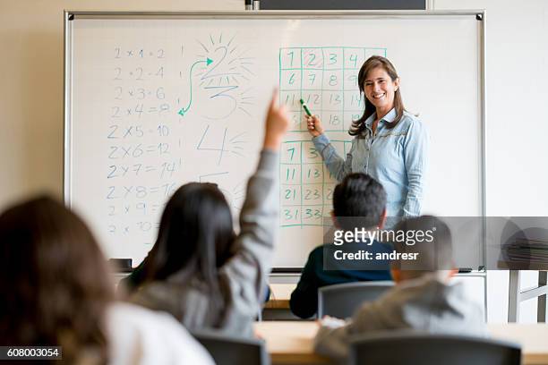 student asking a question in class - white board stock pictures, royalty-free photos & images
