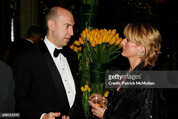 Steve Ketchum and Felicia Taylor attend TONY INGRAO and RANDY KEMPER Honored at the Horticultural Society of New York Flowers and Design Gala 2007 at...
