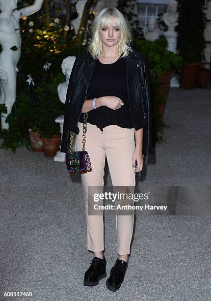 Maddi Bragg attends the Burberry show during London Fashion Week Spring/Summer collections 2017 on September 19, 2016 in London, United Kingdom.