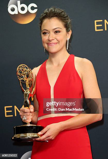 Actress Tatiana Maslany, winner of the award for Outstanding Lead Actress in a Drama Series for 'Orphan Black,' poses in the press room at the 68th...