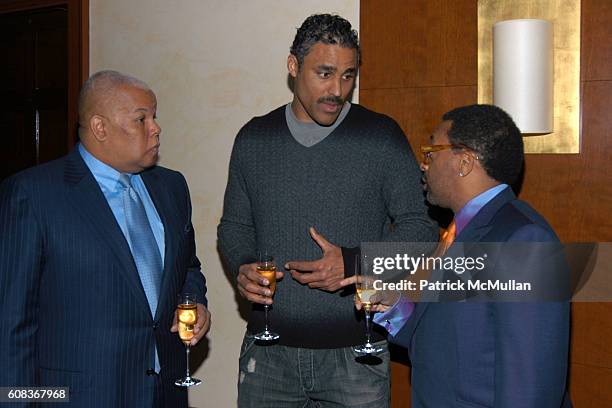 Neil Carter, Rick Fox and Spike Lee attend SPIKE LEE Celebrates 50th Birthday with KRUG Champagne at DANIEL on March 19, 2007 in New York City.