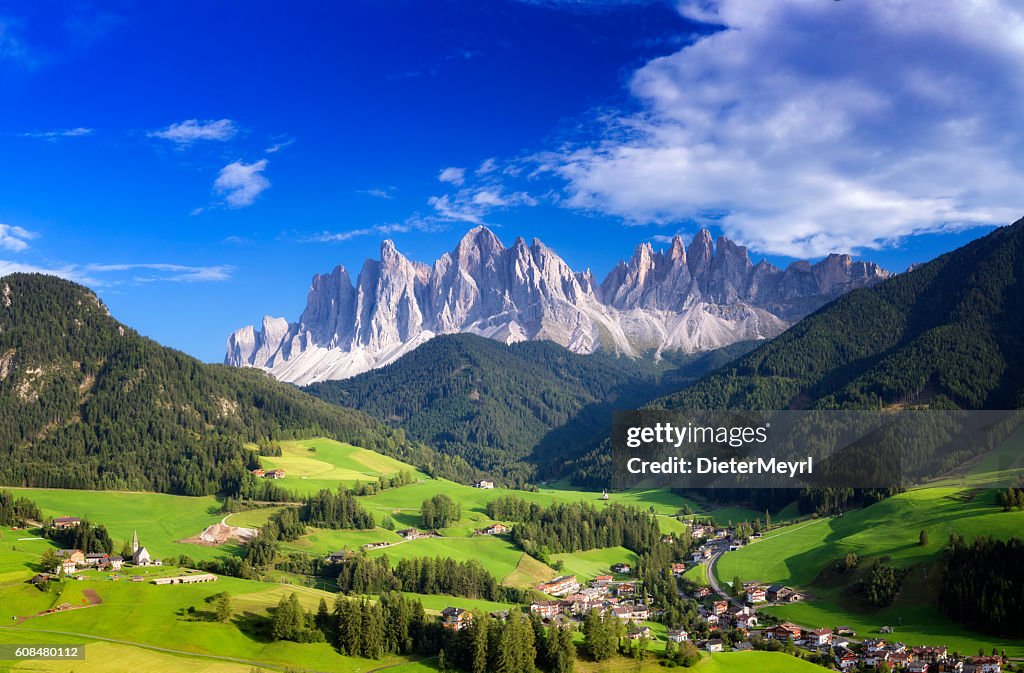 Val di Funes, St. John's Church Panorama - Villnöss, southtirol