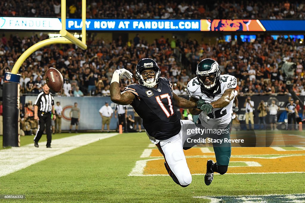 Philadelphia Eagles v Chicago Bears