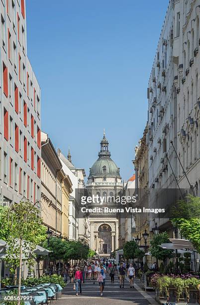 st stephen's basilica view from zrinyi utca zrinyi - basilica of st stephen budapest stock pictures, royalty-free photos & images