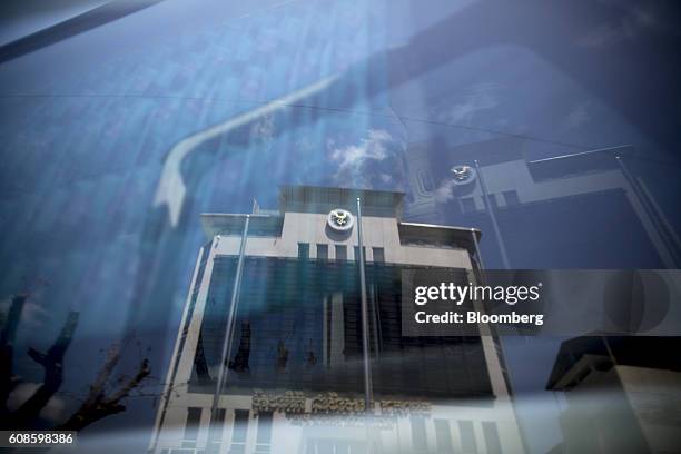 Acleda Bank Building 64 Acleda Bank Photos & High Res Pictures - Getty Images
